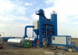 2000瀝青攪(jiao)拌(ban)站